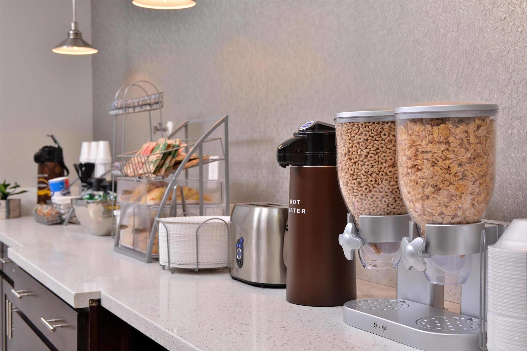America'S Best Value Inn - Memphis Airport Ngoại thất bức ảnh